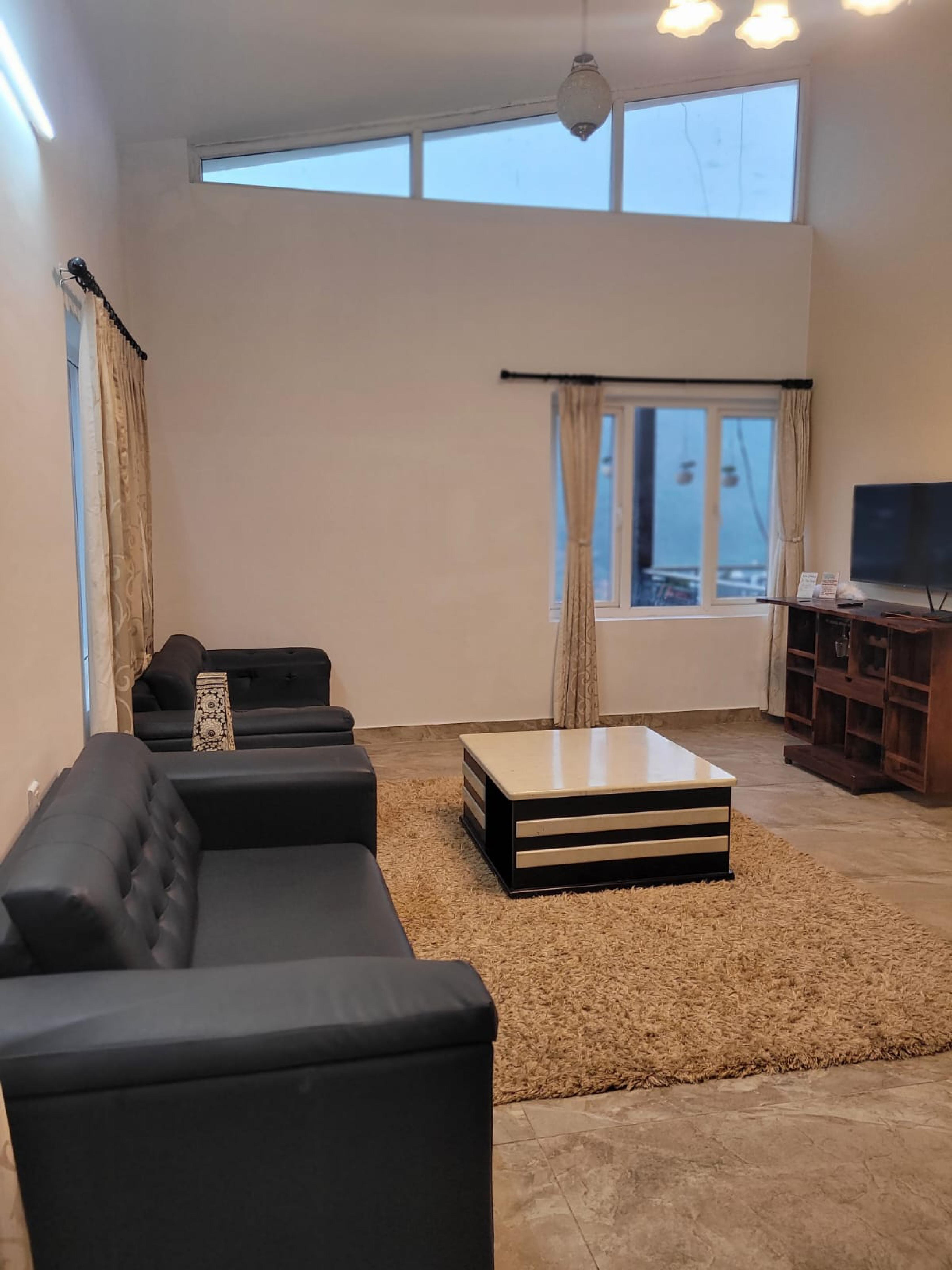 Kodai Shenganians 5 BHK Villa - Tap to explore photos