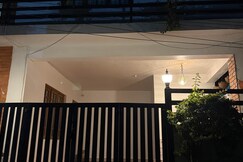 Balmere House   200mts from ooty Botanical garden