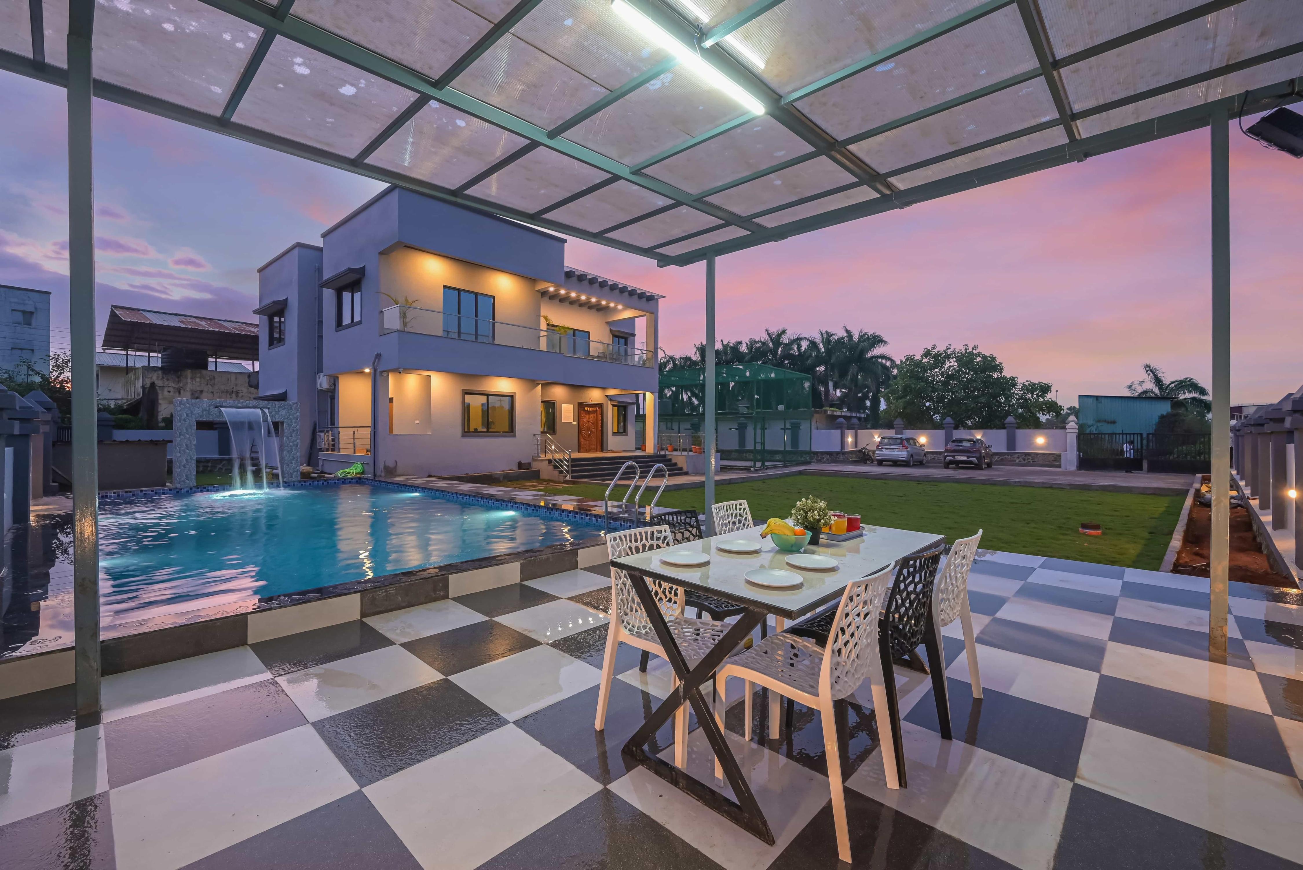 4BHK Courtyard Villa By Tropicana Stays - Tap to explore photos