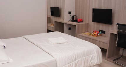 City Crown Room Type - SUPER DELUXE ROOM