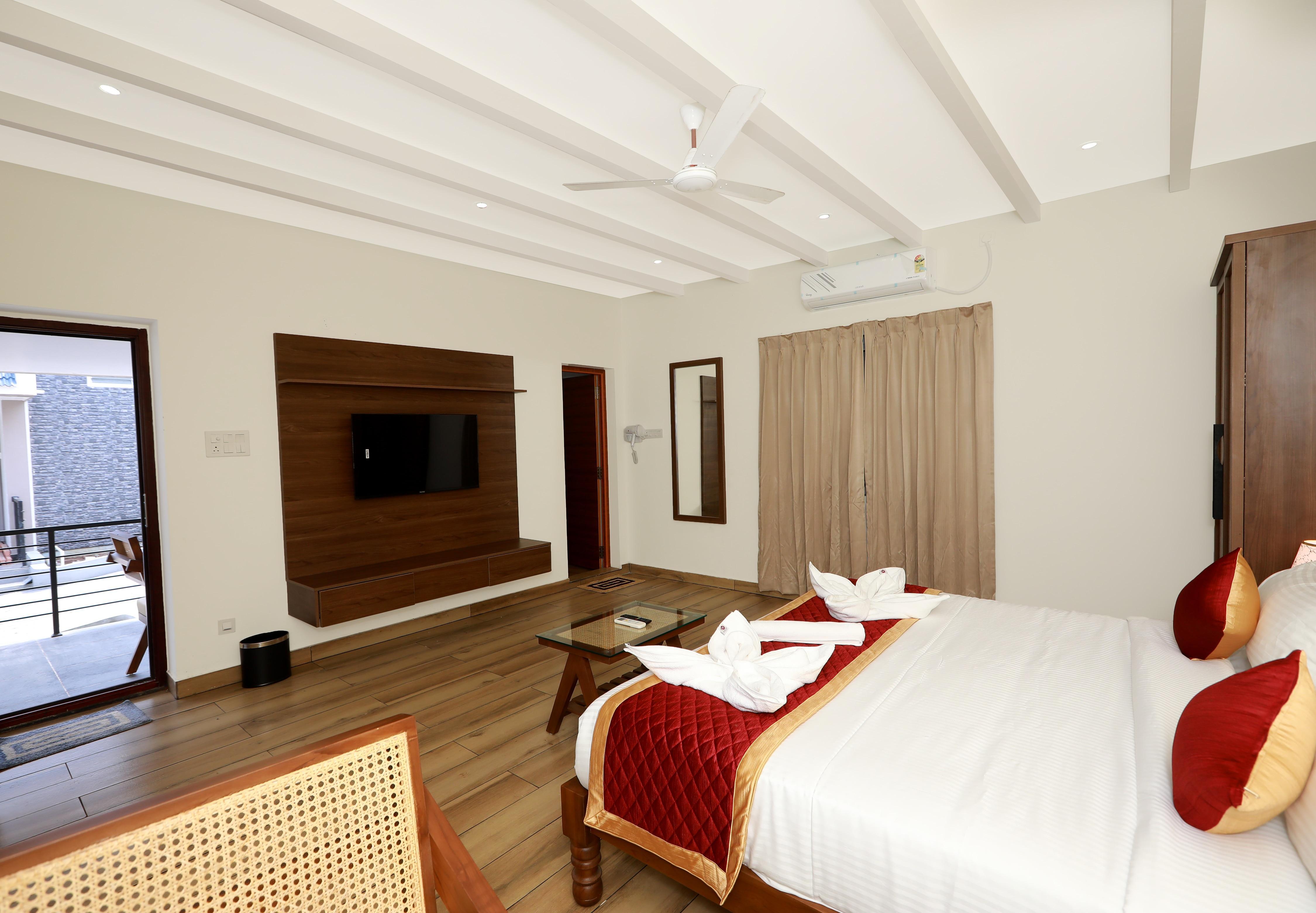 WOW Naturefull Resorts,Yercaud - Tap to explore photos