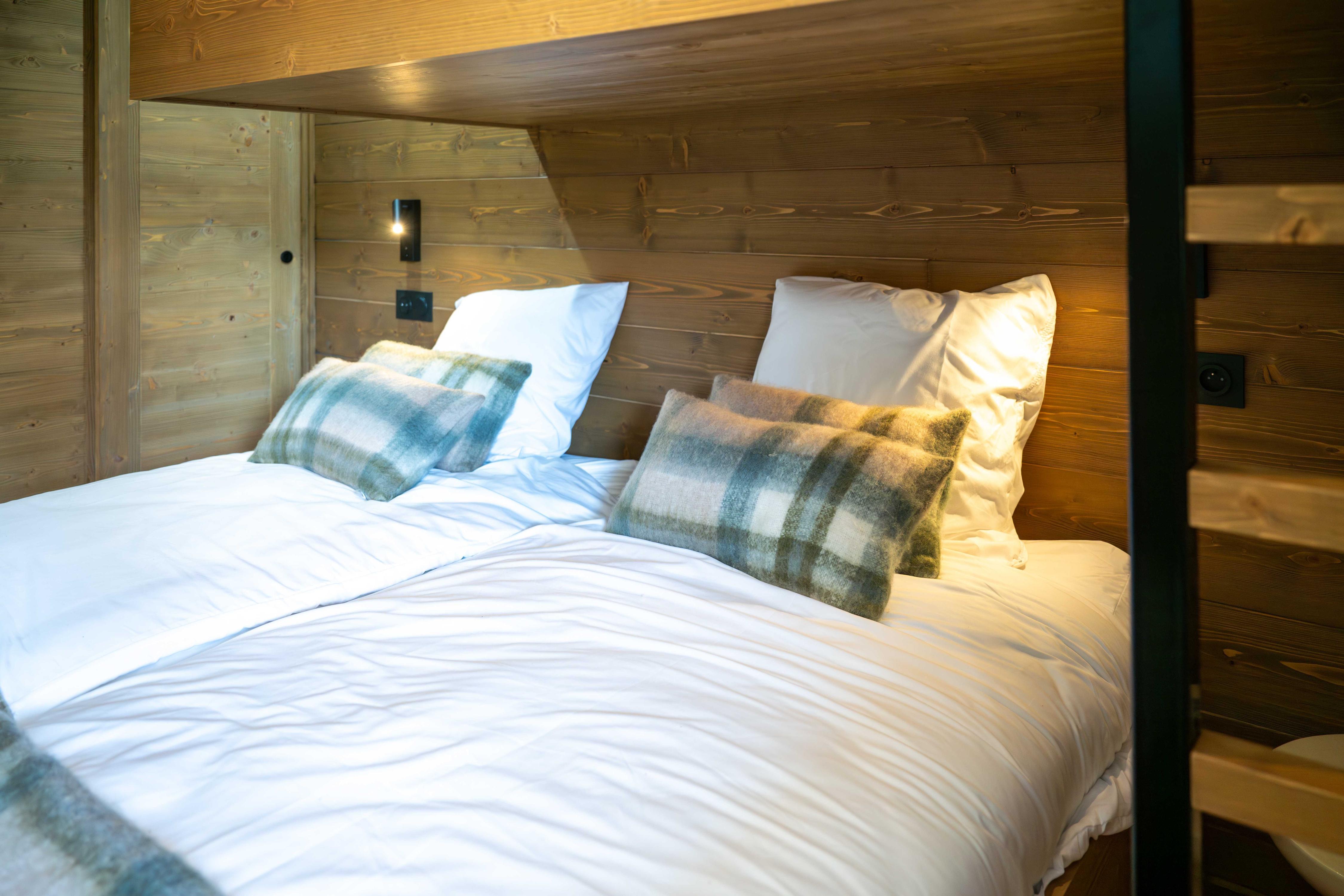 Exclusive accommodation: Terrace, Parking and Pool - Tap to explore photos