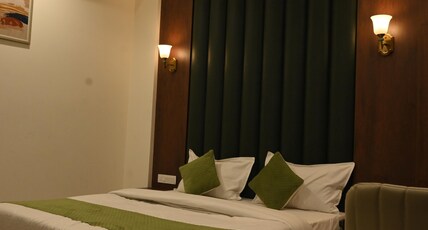 GREEN WAY HOTEL AND RESTAURANT Room Type - Business Room GREEN WAY HOTEL AND RESTAURANT Room Type - Business Room