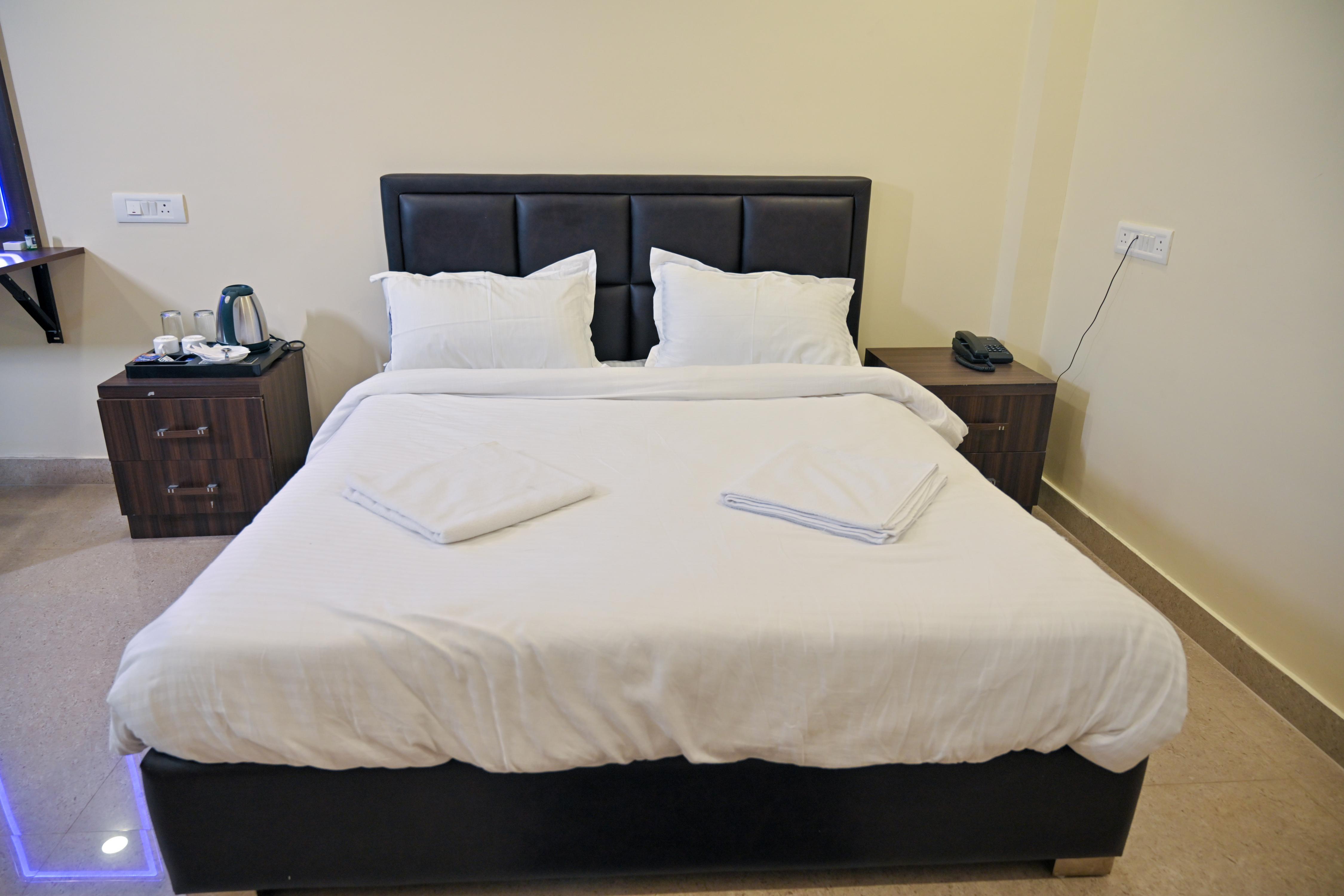 HighwayPoint Room Type - Standard Room