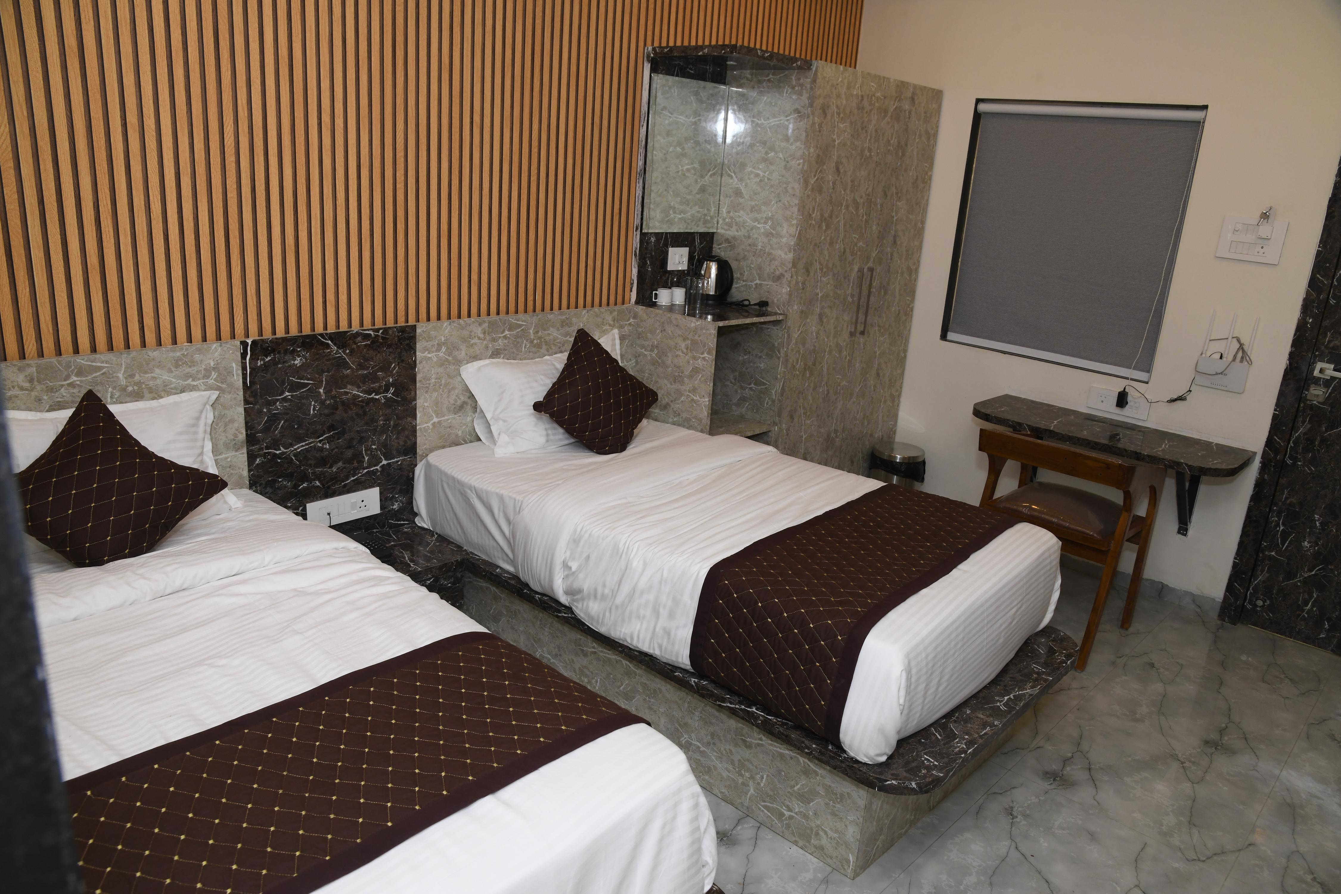 SAIDEEP LODGING Room Type - Standard Twin Room