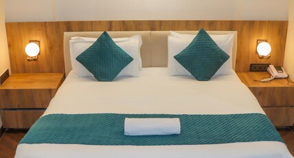Narrow Gauge Hotel Room Type - Deluxe Room