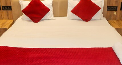 Narrow Gauge Hotel Room Type - Suite Room