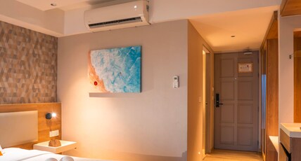 Zostel Phuket (Patong Beach) Room Type - Deluxe Double Room (City View)