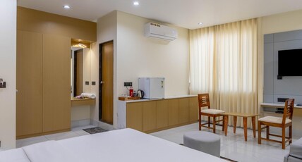 hotel monville akota Room Type - Super Corner Suite Family Rooms