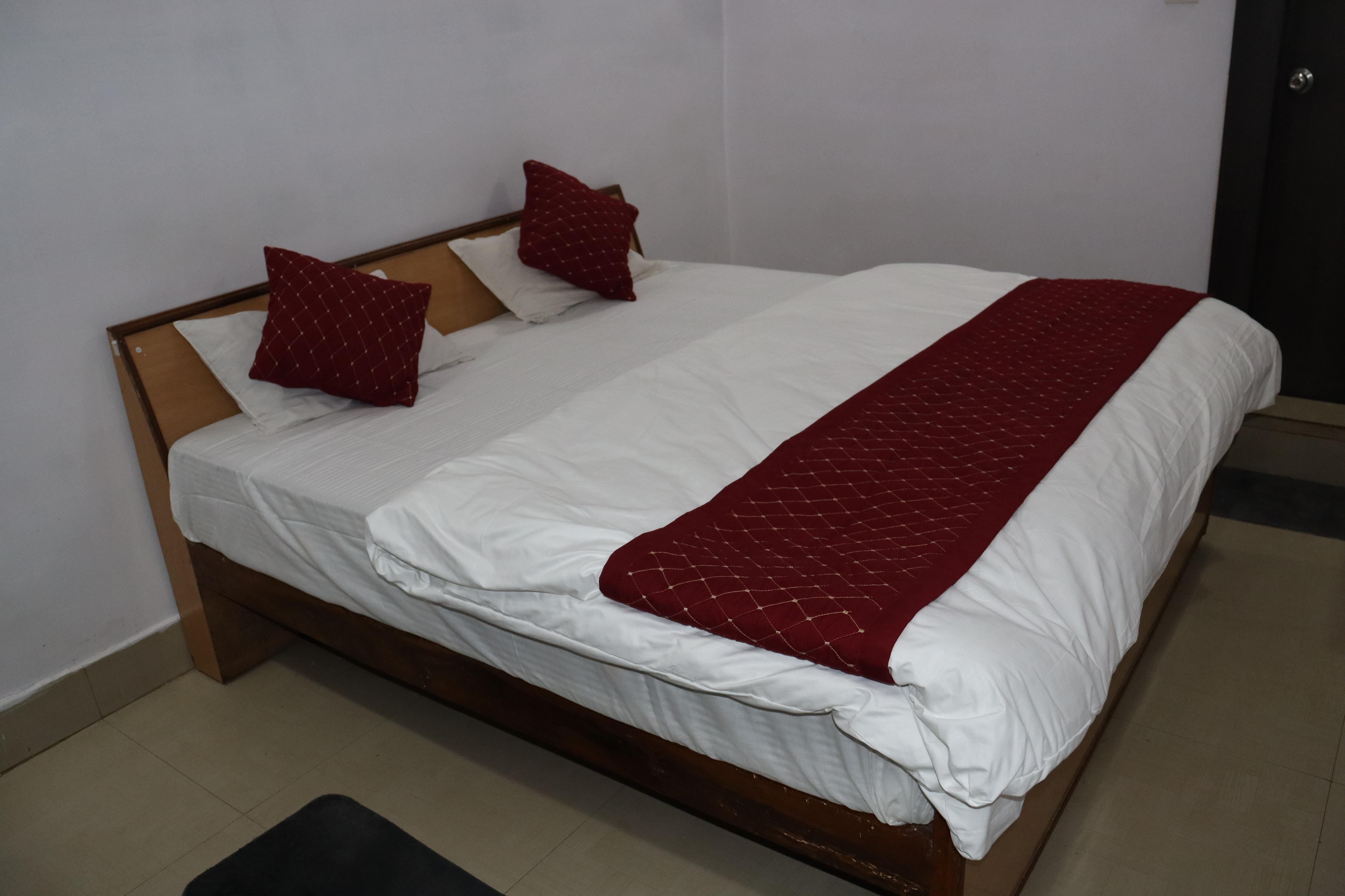 Hotel Vijay - Tap to explore photos