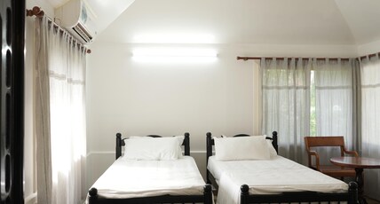 Peyolis Place Room Type - Upstair Sea View Room