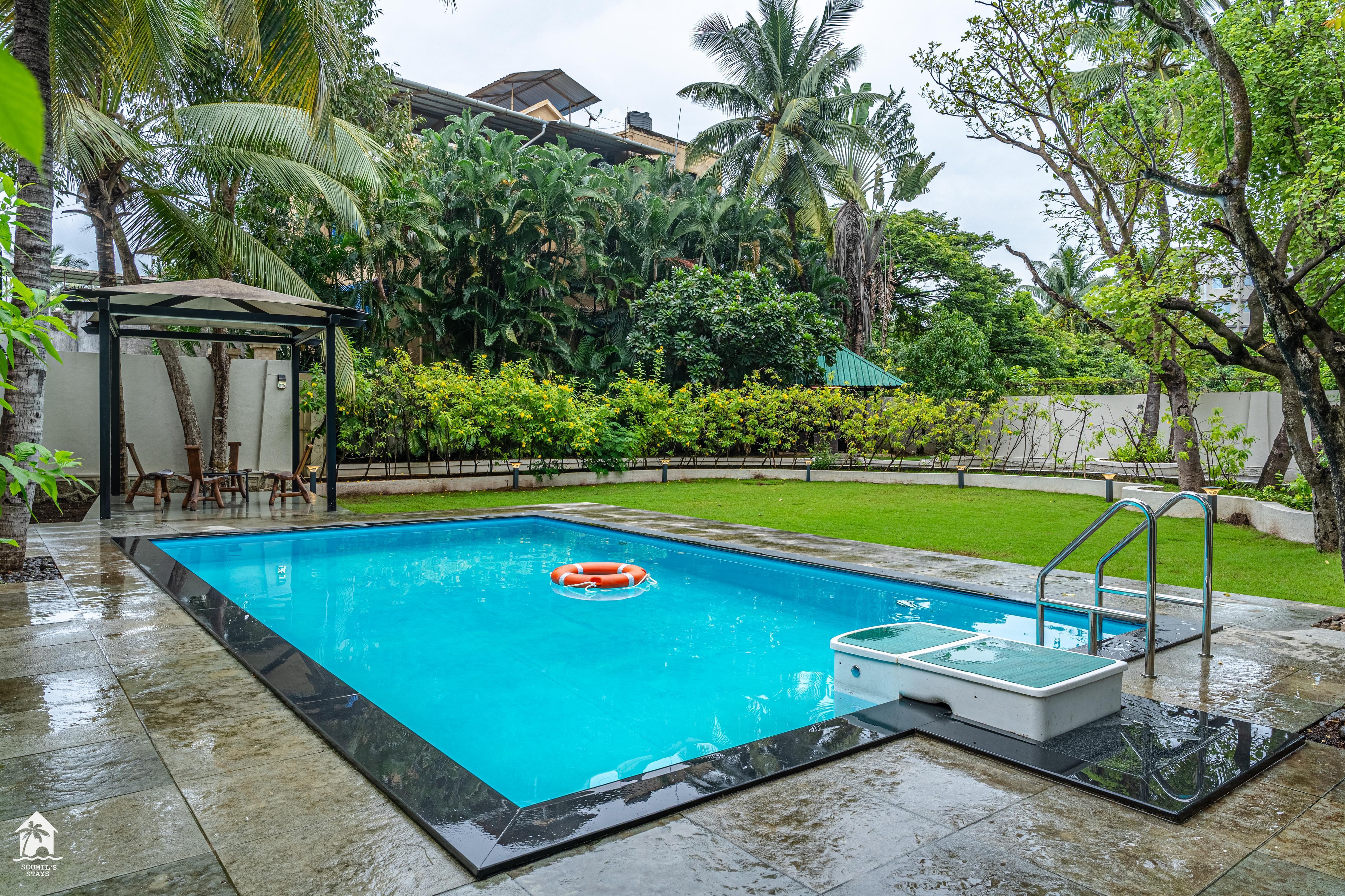 Akshaya Villa by Soumil's Stays - Tap to explore photos
