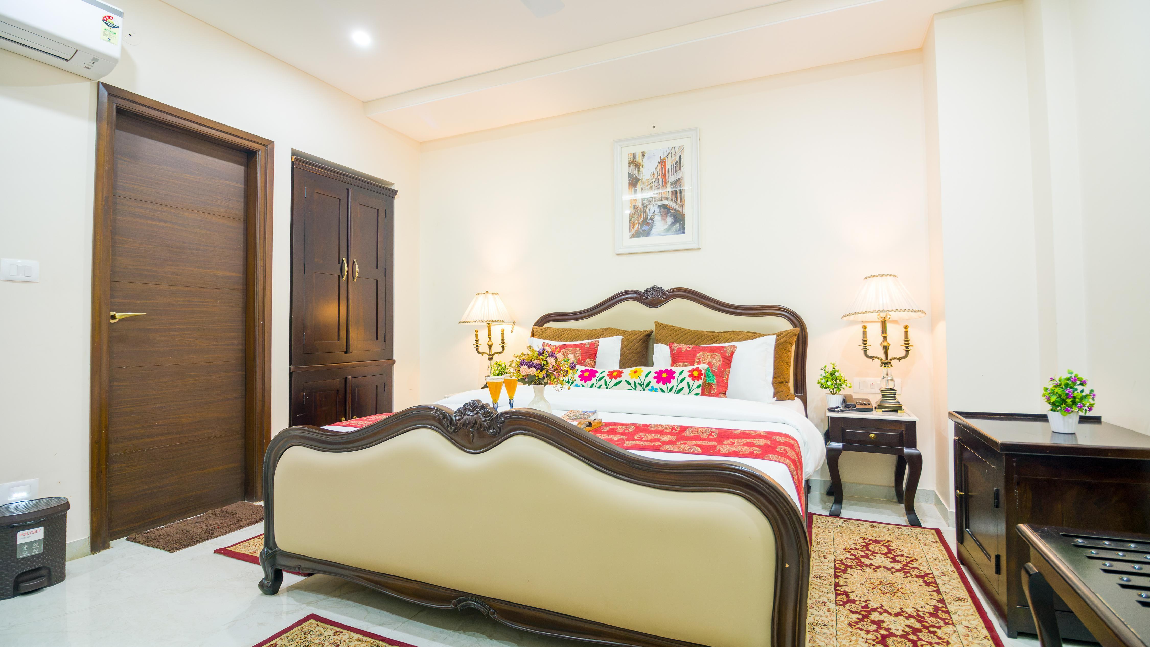 Palm Residences and Suites - Tap to explore photos