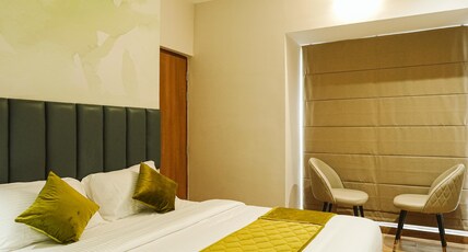 M SUITES & HOTEL Room Type - Executive Deluxe Room