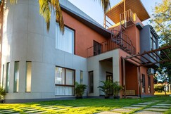 Nandi Daybreak - Holiday Villas