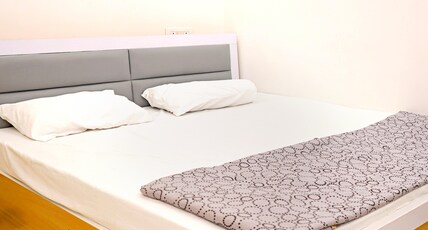 Devyanta Hotel- 50 Mtrs. from Ram Mandir Room Type - City View Deluxe Room with King Bed