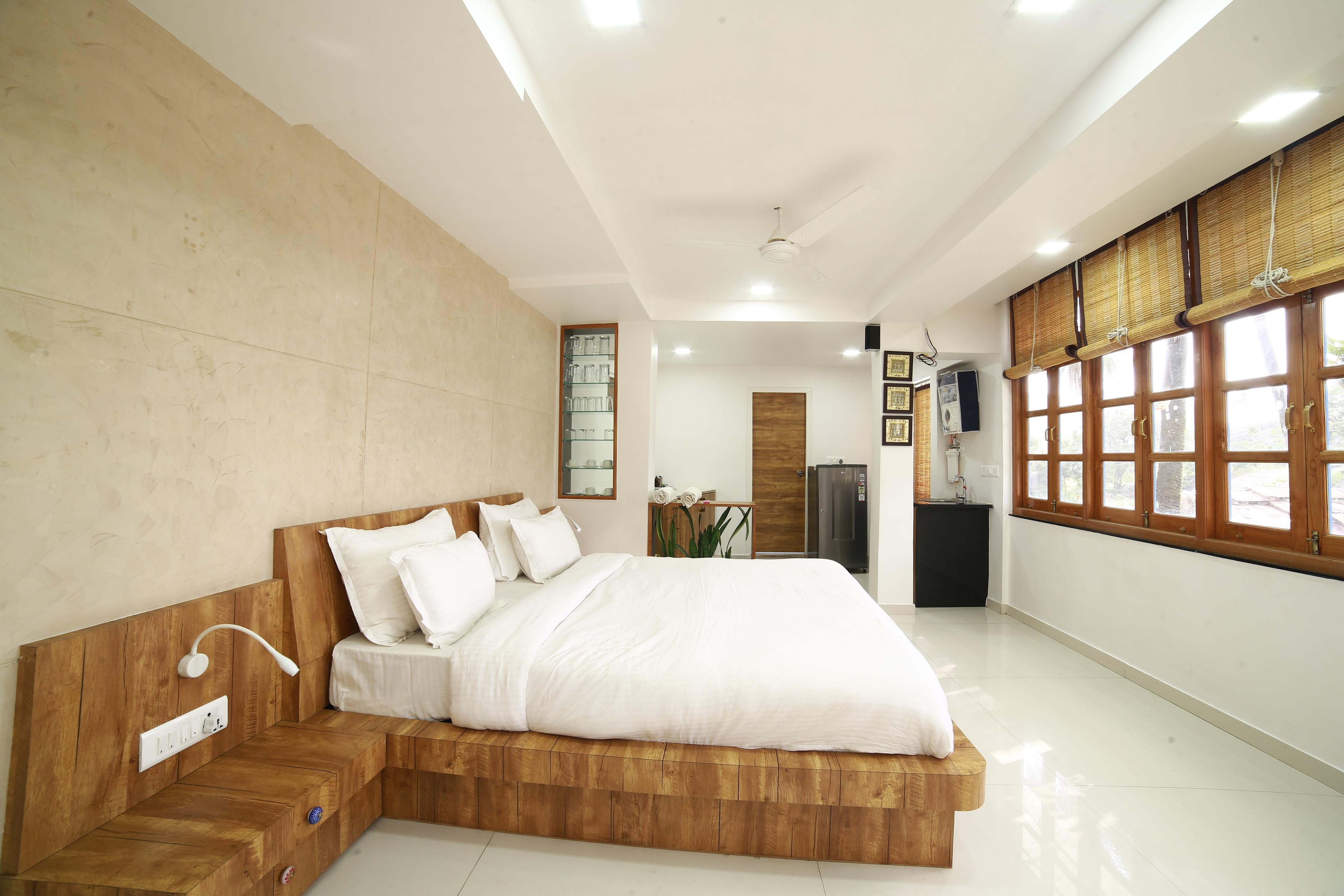 Carnival Casa |Self Serviced Studio Room - Tap to explore photos
