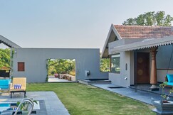 Swastika Villa by Grape County