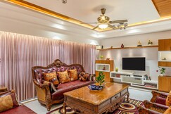 Alaya Stays HSR Penthouse | 4 BHK Apat Lounge Area & Study Room