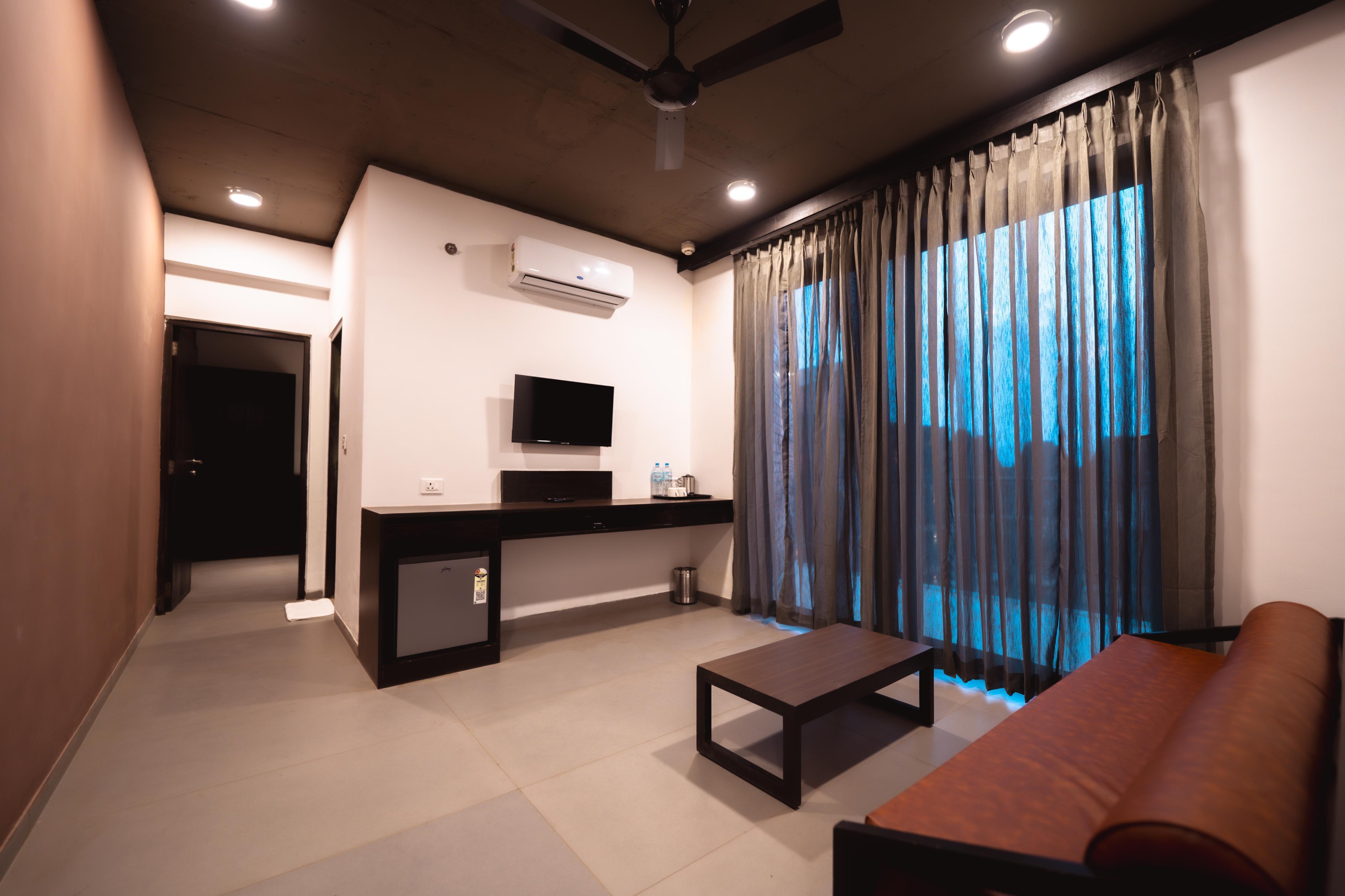 SinQ Village Executive Apartments, Bambolim - Tap to explore photos