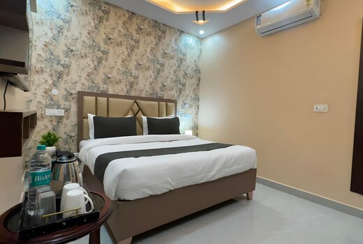 Hotel Anmol Inn