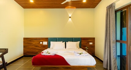 Avadale Dandeli (Heritage River Resort) - Stag Groups Not Allowed Room Type - Superior Room with Forest View