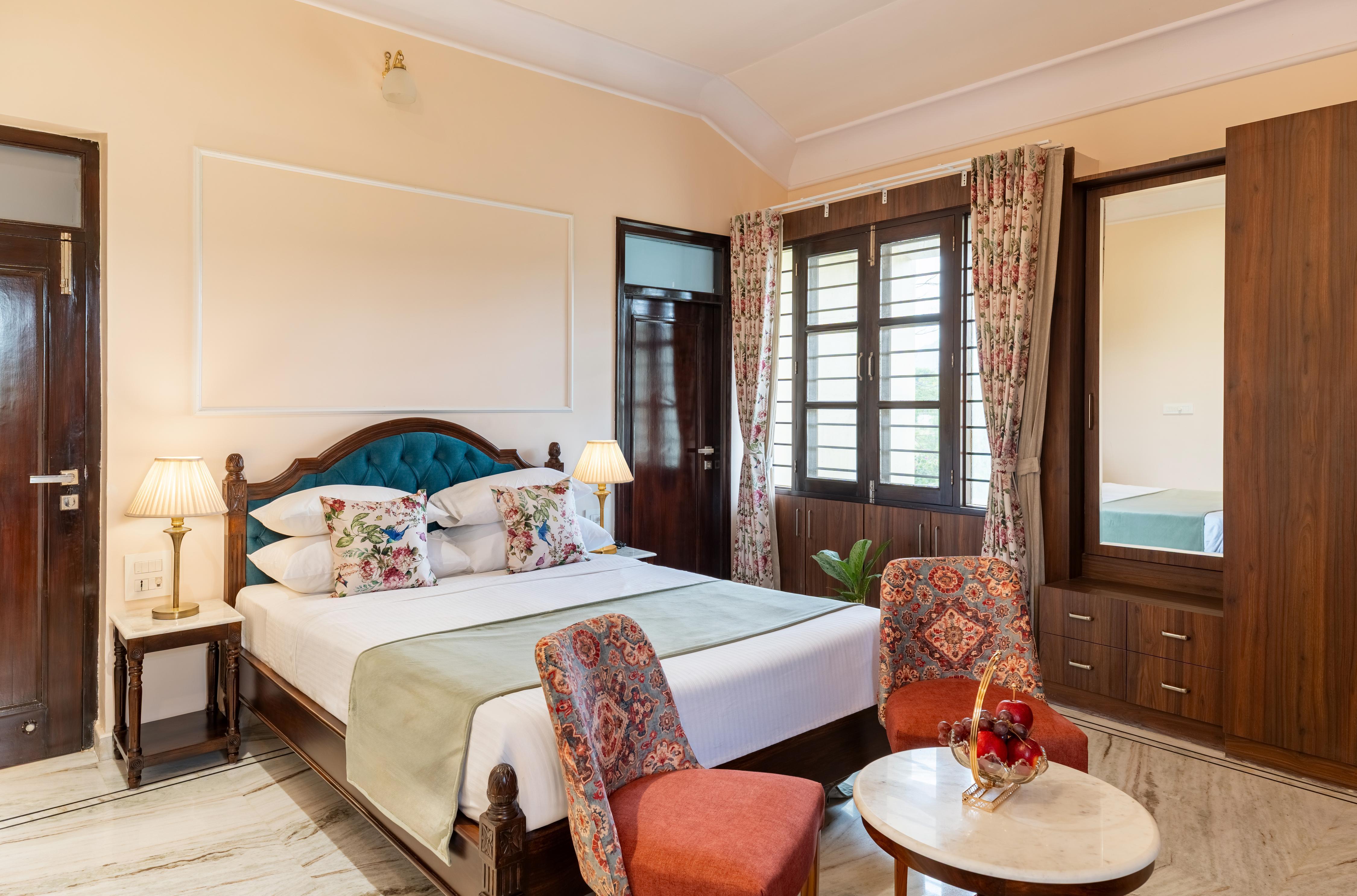 Dilip Niwas Luxe Stay |Near Fateh Sagar Lake 2 KMs Room Type - Superior Room
