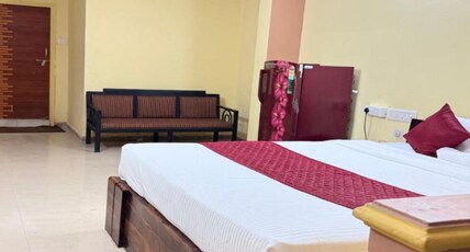 HOTEL SHUBHAM Room Type - Suite