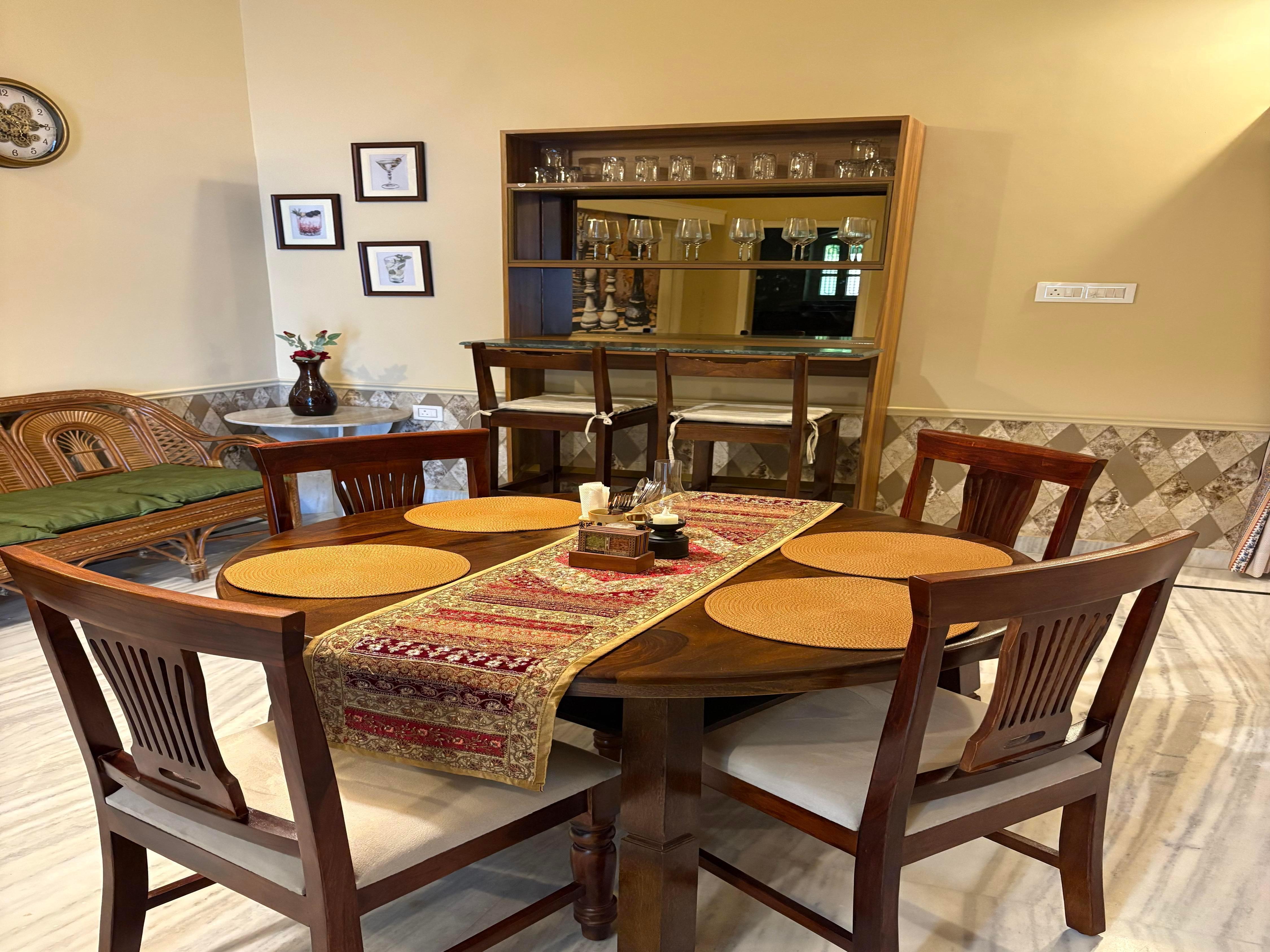 The Luxe Home by Mantra