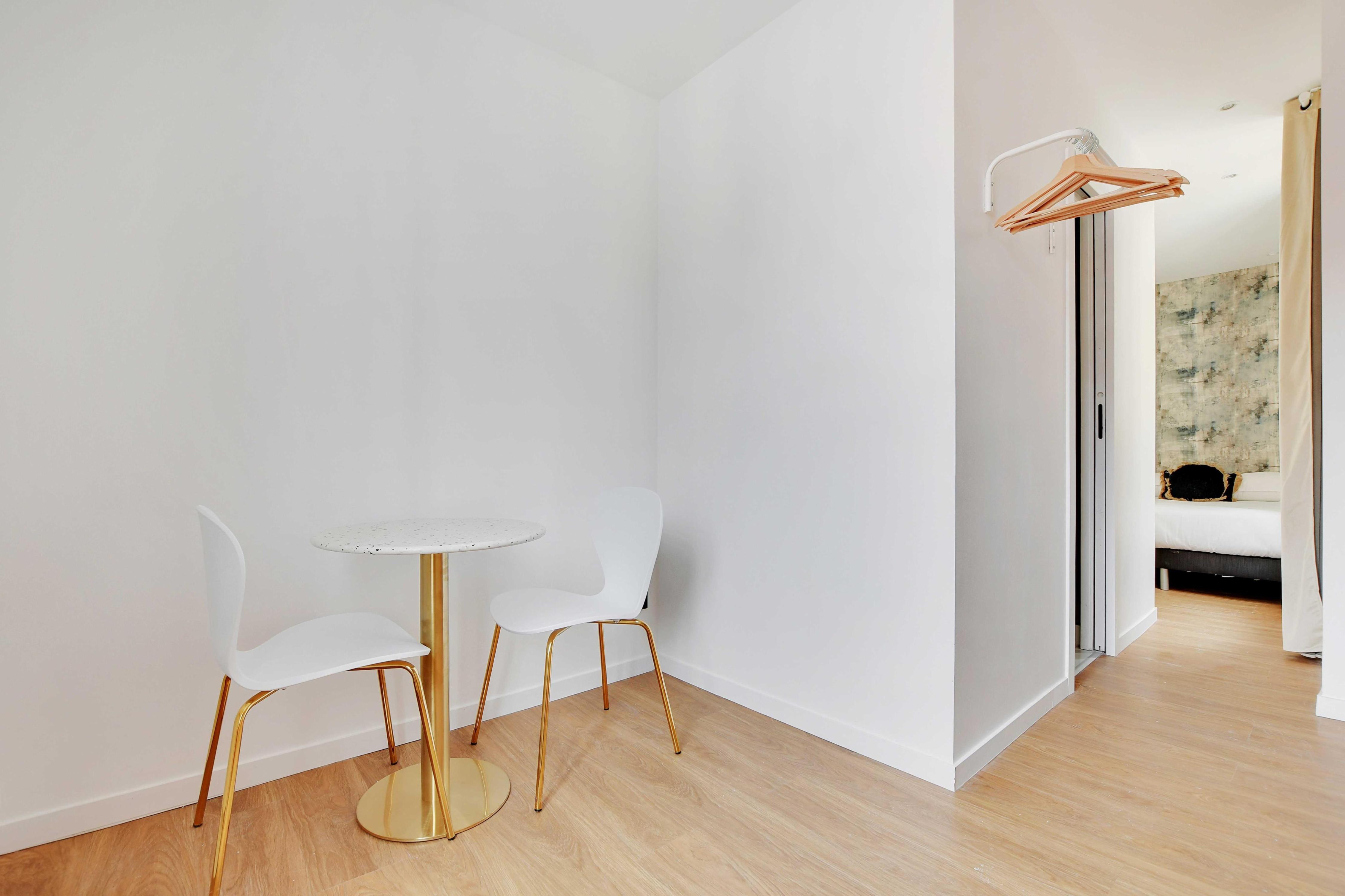 Cosy apartment - 2P - Montreuil - Tap to explore photos