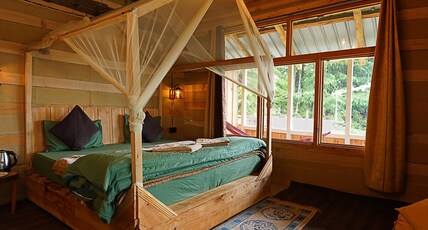 RAFA Shangarh - An Artistic Homestay Room Type - King Room with Mountain View Balconies (101)