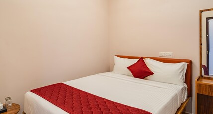 VSA Residency Near Eden Beach Room Type - Standard Room