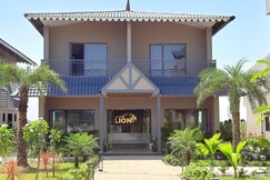 Gold Lion Resort