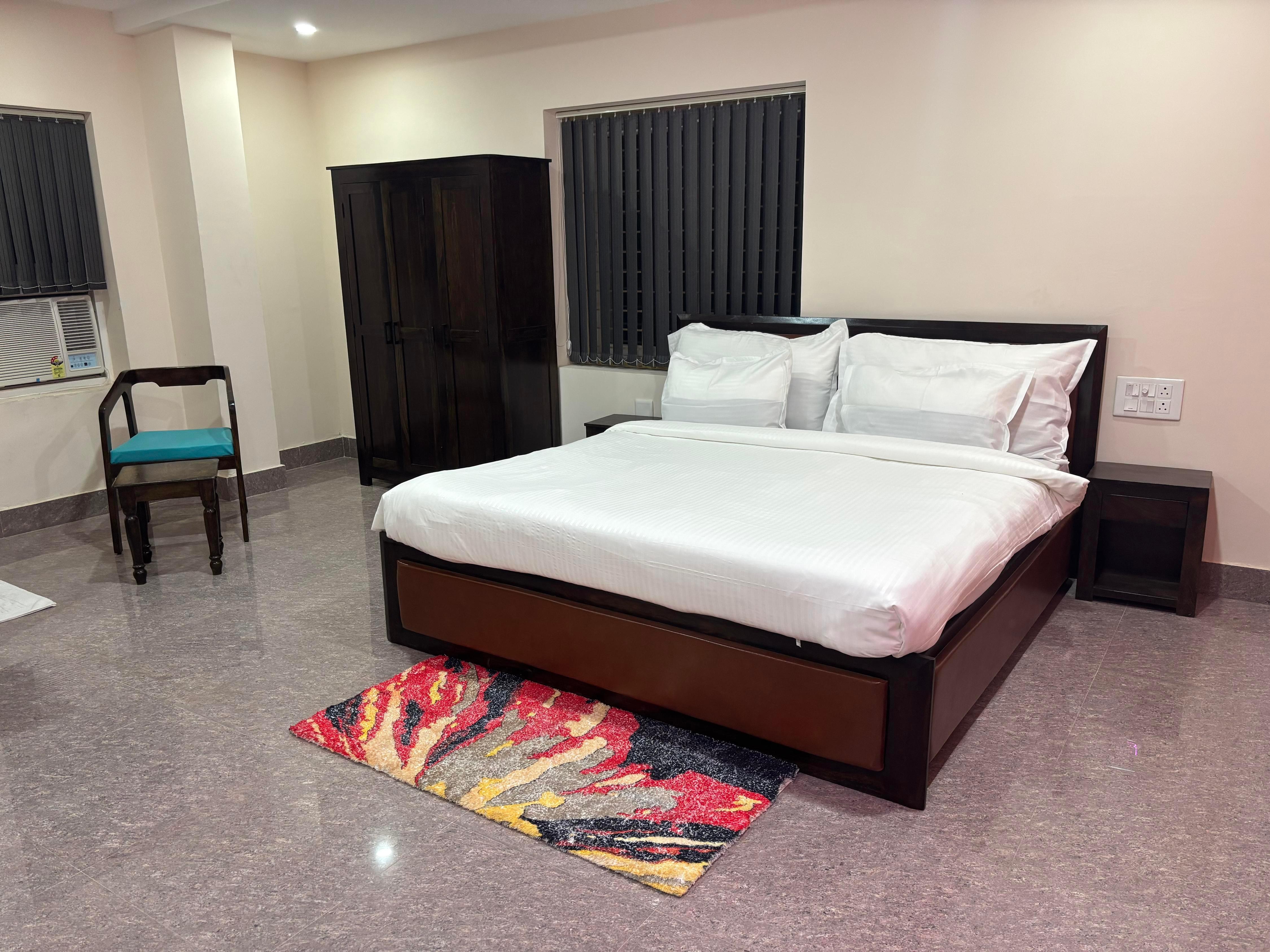 Stanza Premium Hotels Room Type - Master Suite
