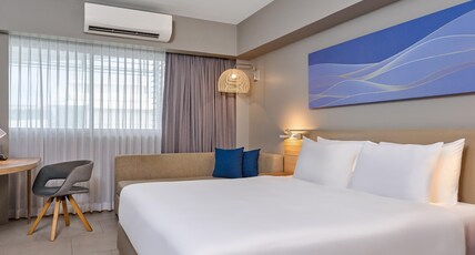 Mercure Phuket Patong Journeyhub Room Type - Classic 1 Double Bed