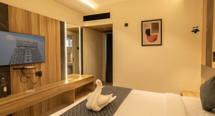 SIVASHREE RESIDENCY Room Type - Classic Heaven