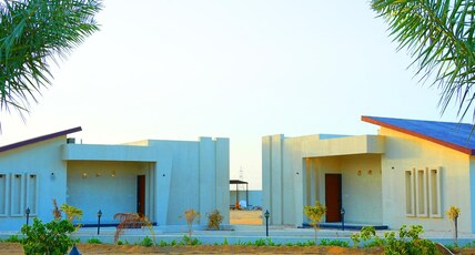 Sunrise Resorts Room Type - SUITE WITH JACCUZZI BATHTUB