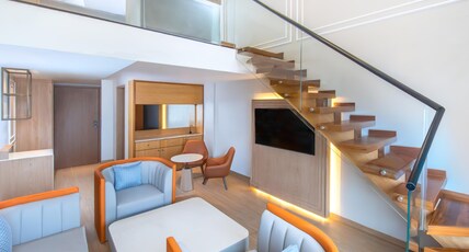 Hilton Garden Inn Bengaluru Whitefield Room Type - King Duplex Suite
