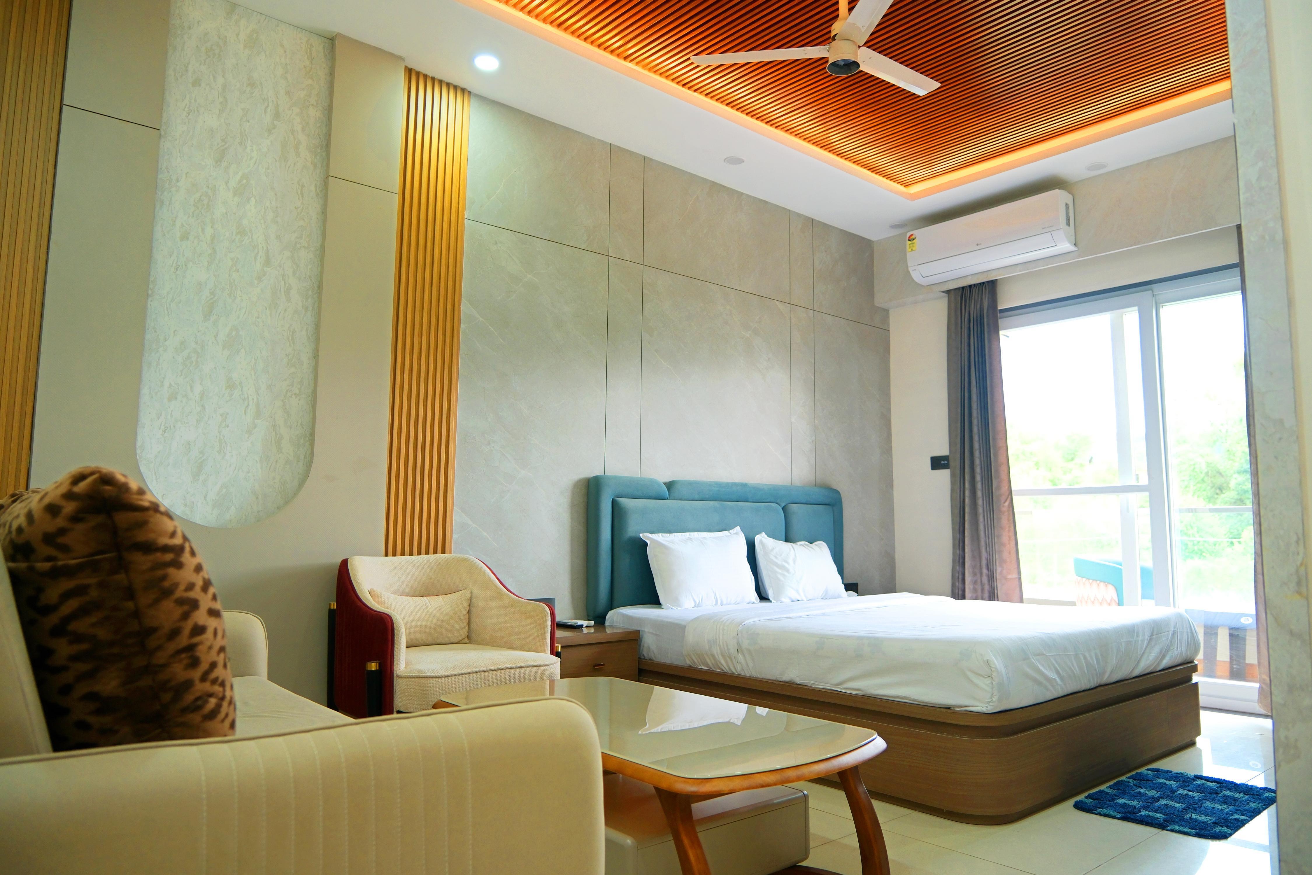 Nagarkoti Residency Inn - Tap to explore photos