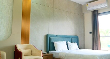 Nagarkoti Residency Inn Room Type - Executive Room with Hill view