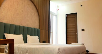 Nagarkoti Residency Inn Room Type - Super Deluxe with Hill View