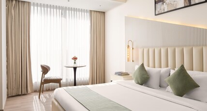 Foxtrail Gurgaon, Sector 60 - AM Hotel Kollection Room Type - Deluxe King | Twin Room