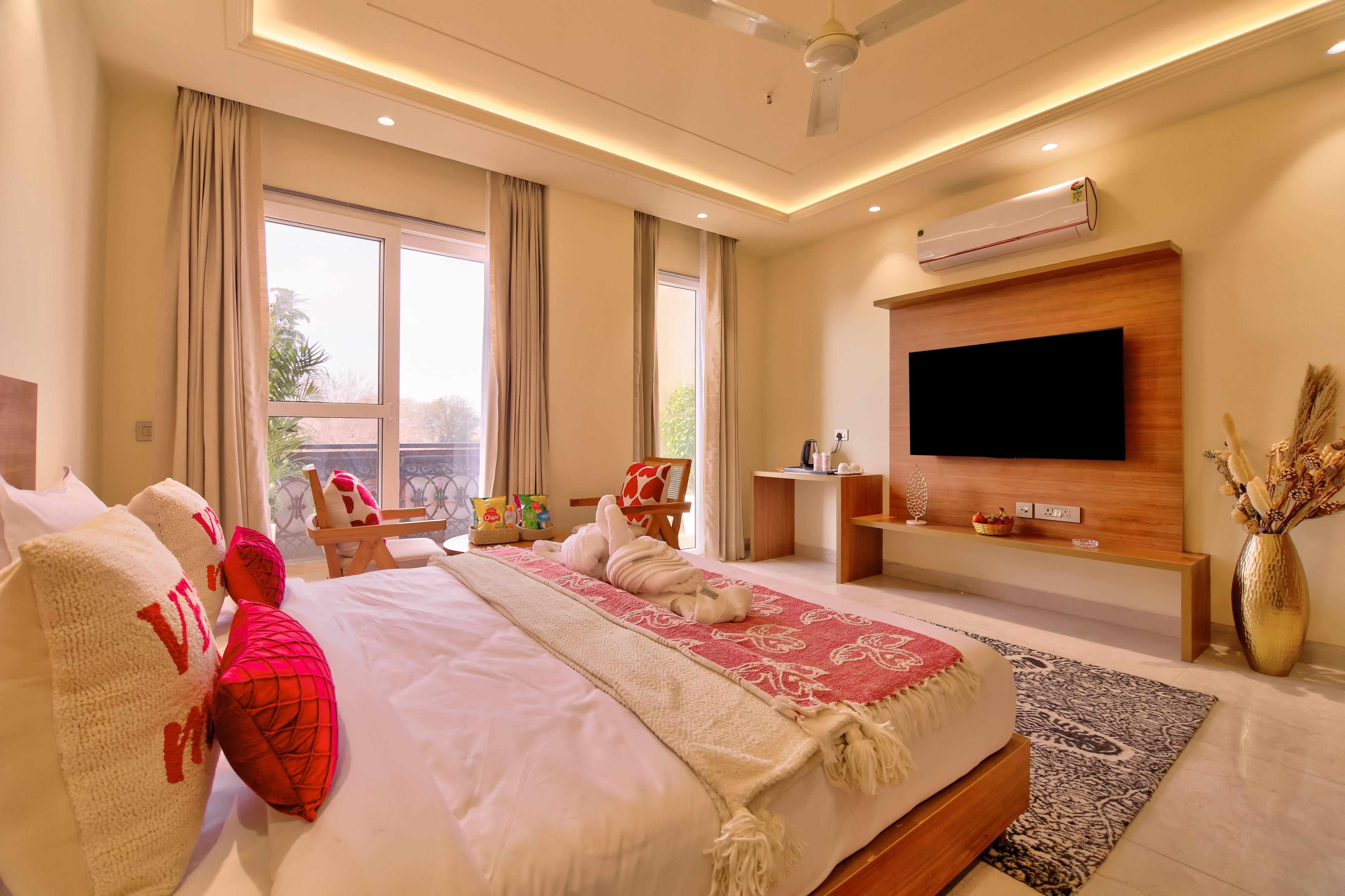 Dwellr Luxury Stays - Tap to explore photos