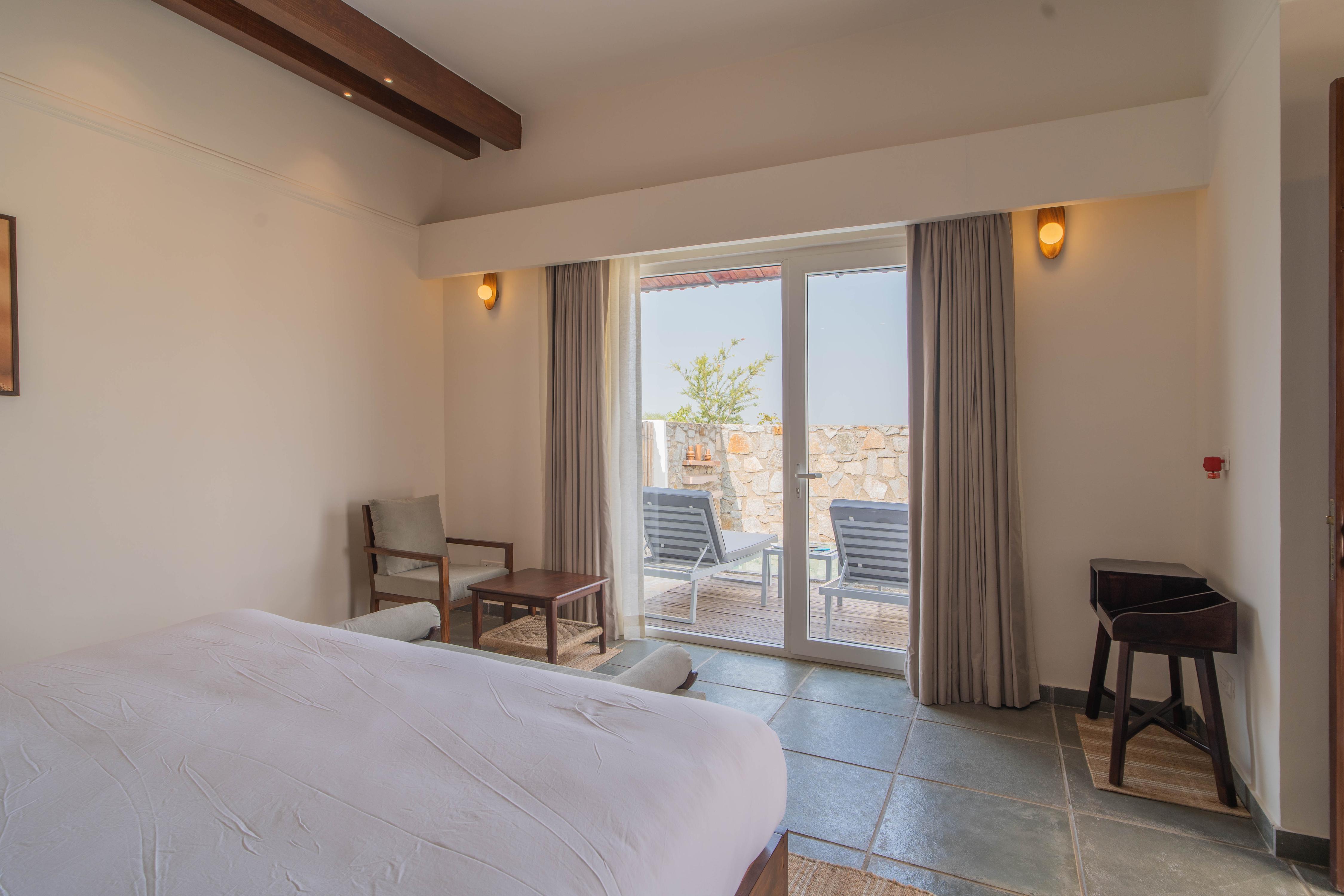 Vanthra Vilas, Jawai - Luxury Villas with Private Pools - Tap to explore photos