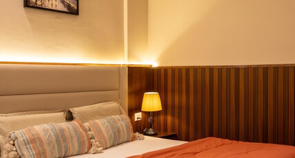 The Sterling Omaxe   Near expo mart Room Type - Bedroom 2