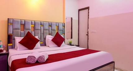 M.C Residence Room Type - Deluxe Room 