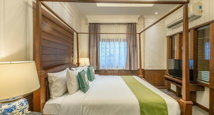 At Tree Hotel Thaphae Gate Chiangmai Room Type - Superior Room King Bed