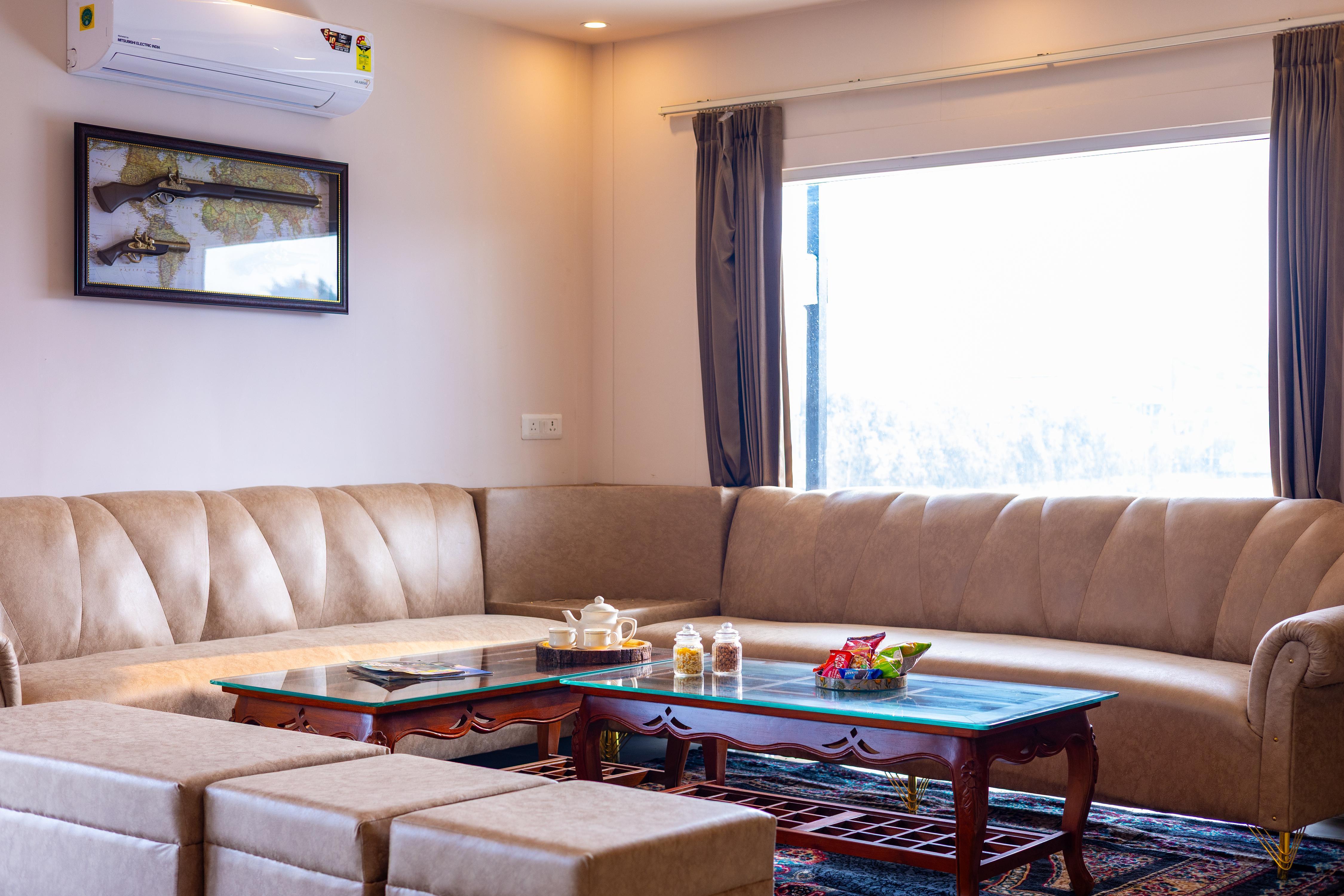 ELIVAAS Signature 4 BHK Unique Farmhouse With Pvt Pool & Garden - Tap to explore photos