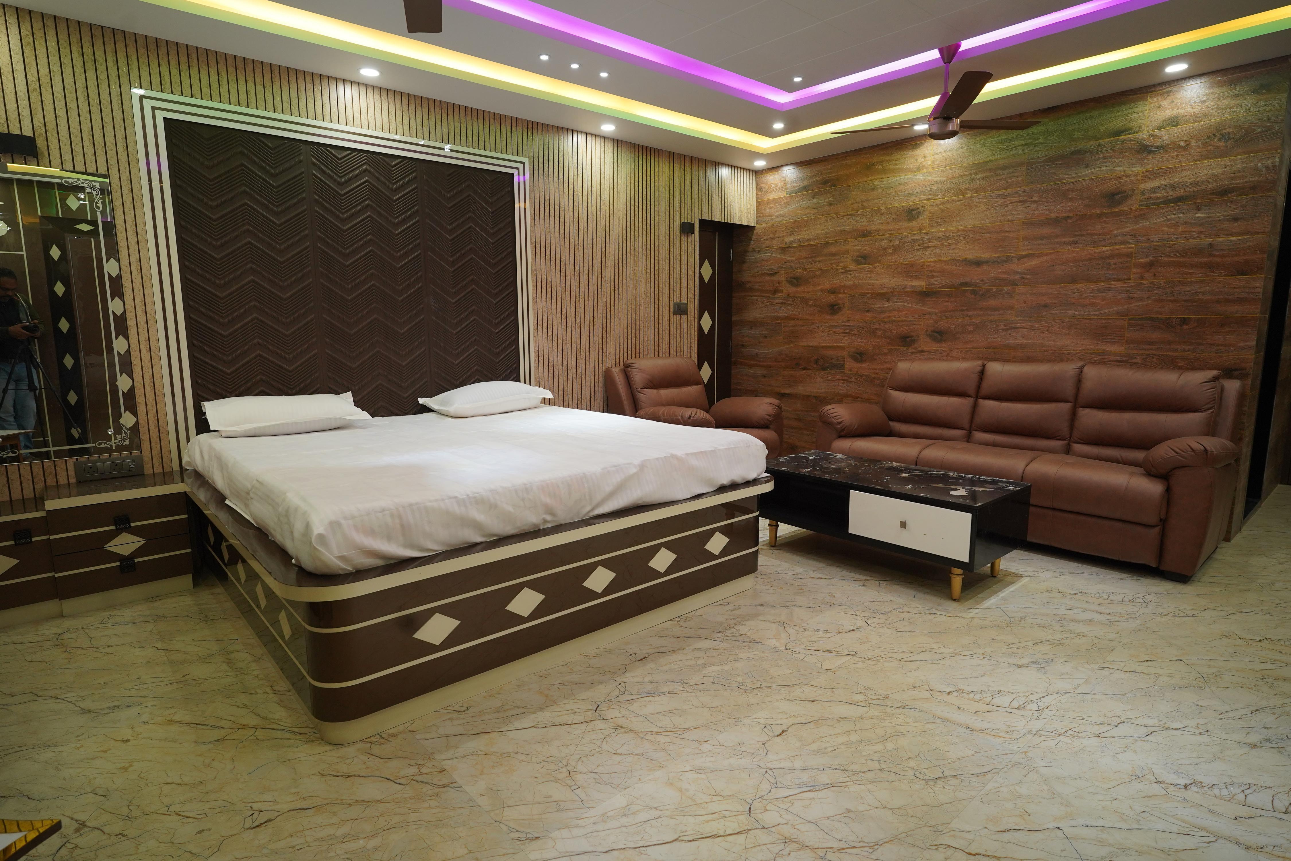 Hotel Maurya Vihar Rajgir Room Type - Deluxe AC Room