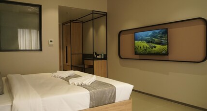Hotel Sanket Elite Room Type - Deluxe Room